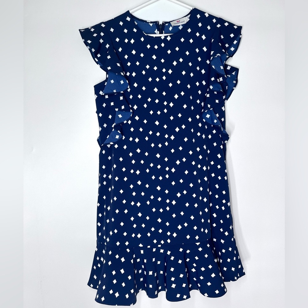 Vineyard Vines Navy and White Patterned Top